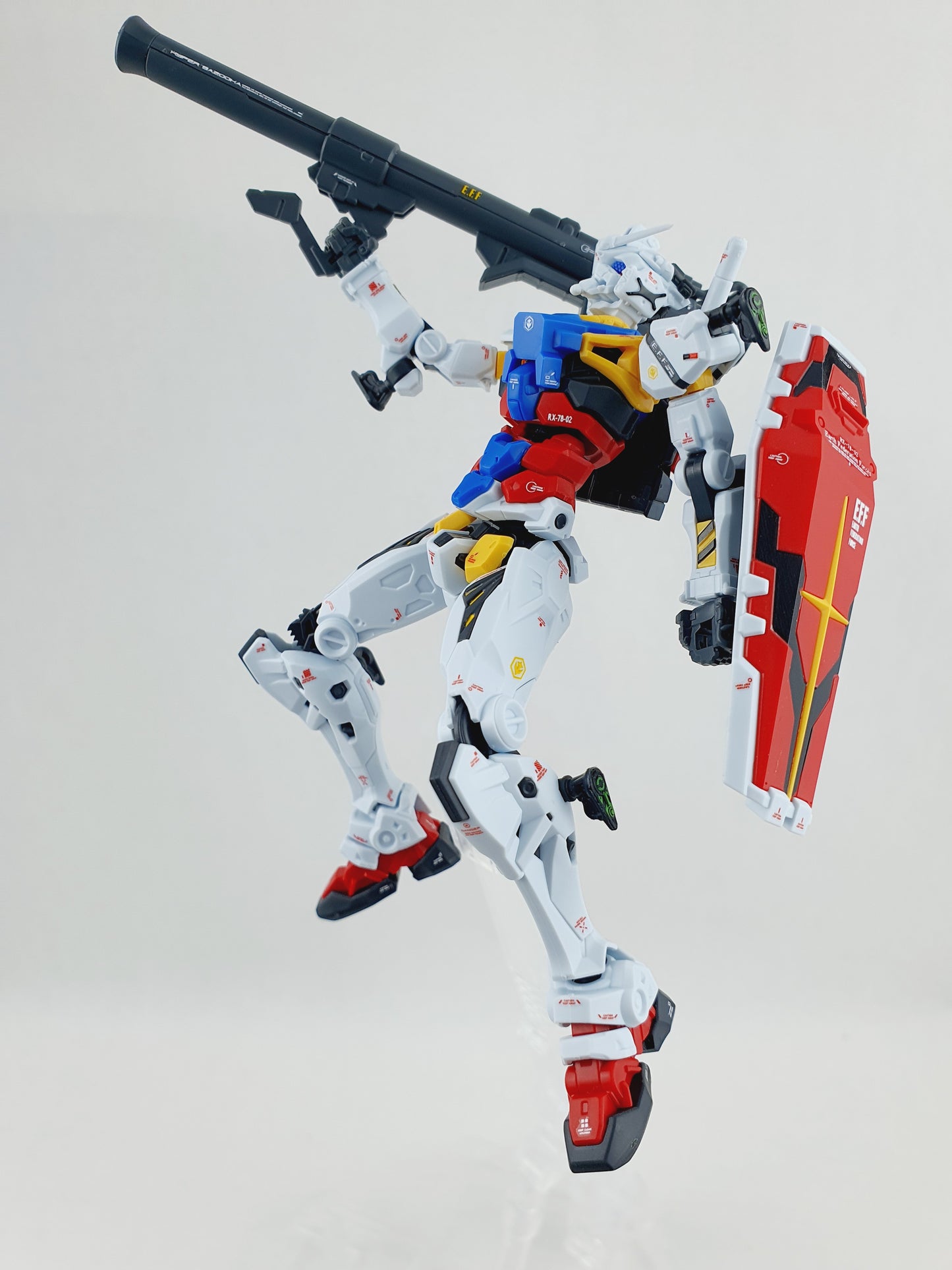 HG 1/144 White Gundam (GQ) Delpi Decal Waterslide