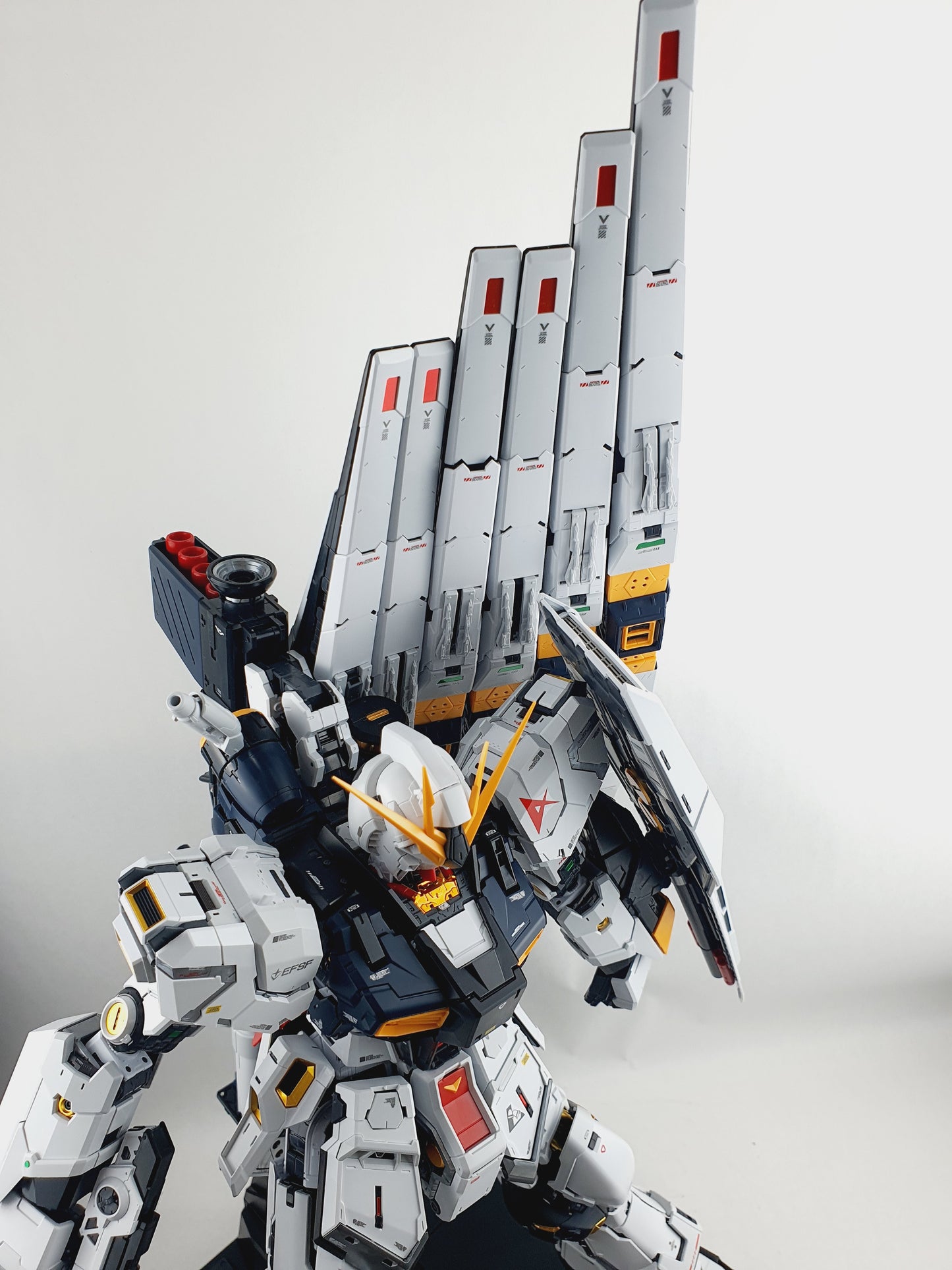 PG Unleased 1/60 RX-93 V Delpi Decal Waterslide