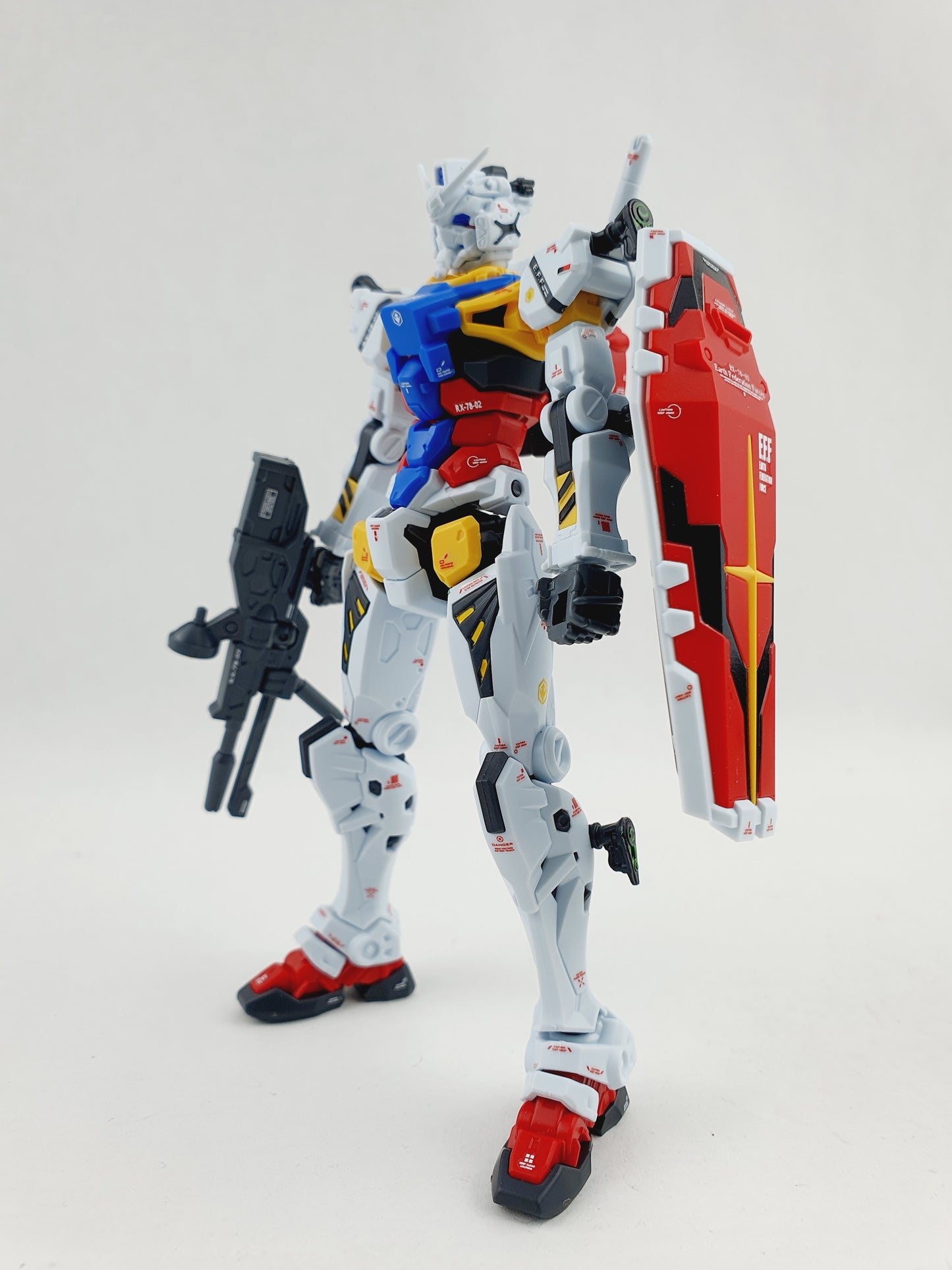 HG 1/144 White Gundam (GQ) Delpi Decal Waterslide