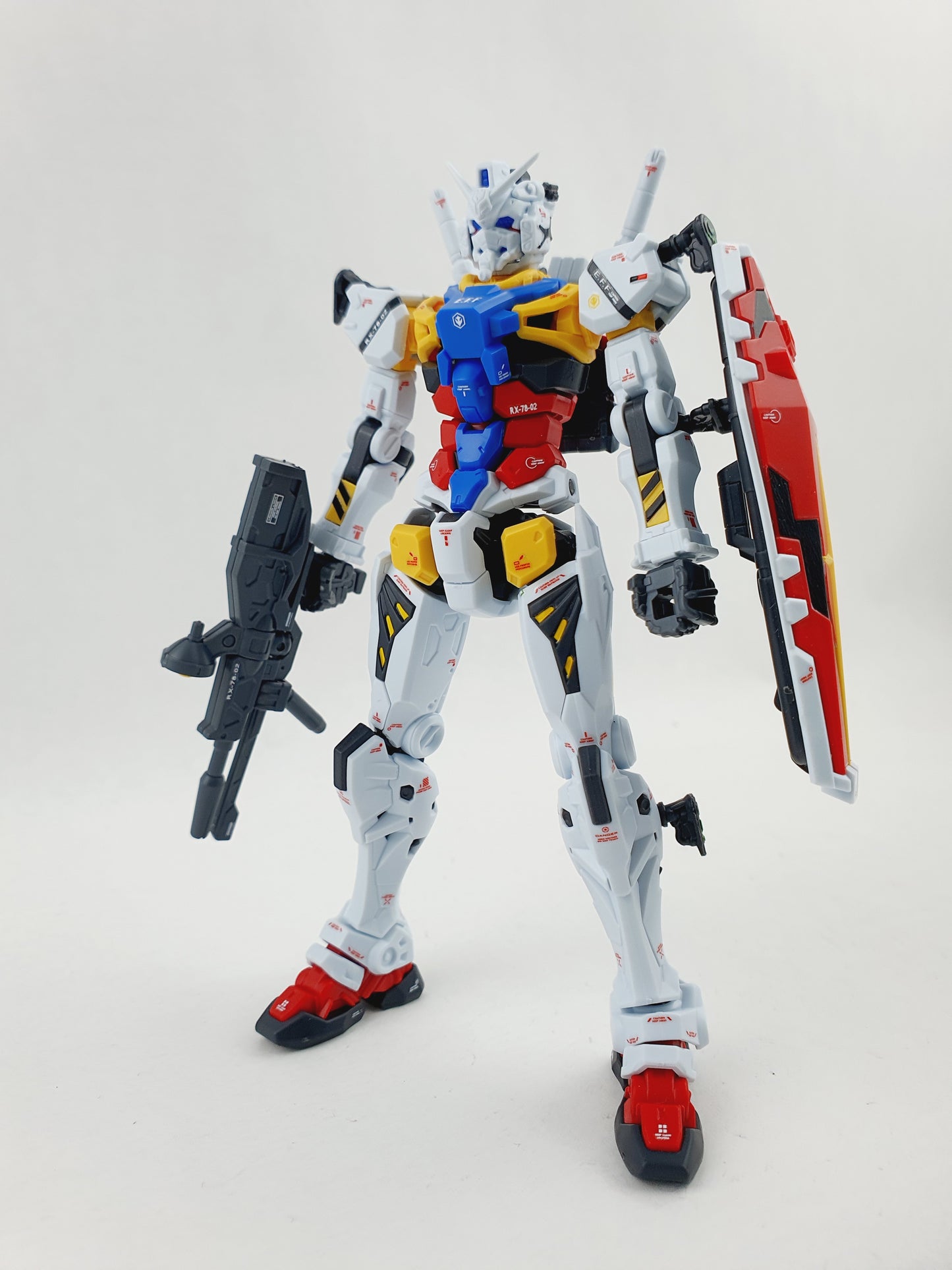 HG 1/144 White Gundam (GQ) Delpi Decal Waterslide