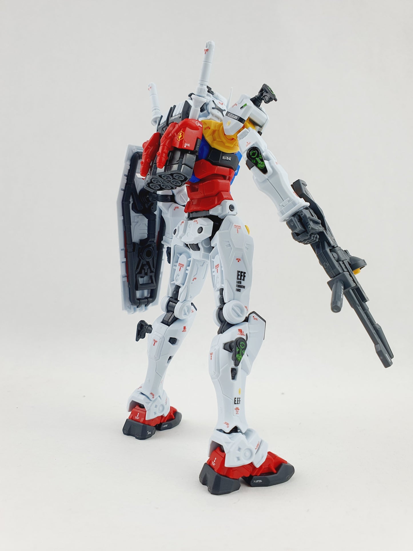 HG 1/144 White Gundam (GQ) Delpi Decal Waterslide