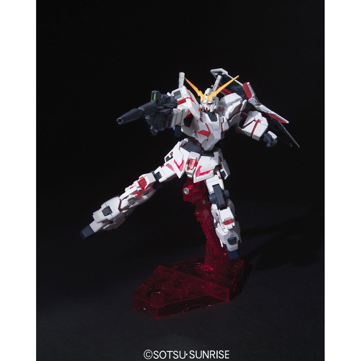 HGUC 1/144 #100 RX-0 Unicorn Gundam (Destroy Mode)