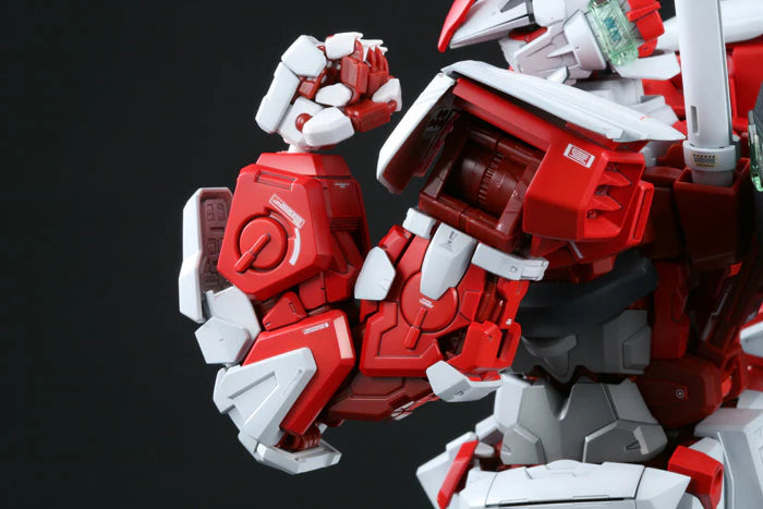 PG 1/60 MBF-P02 Gundam Astray Red Frame